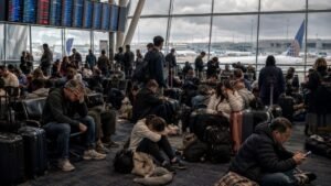 US Flight Chaos - 2,103 Delays and 106 Cancellations Hit Major Airports Across America